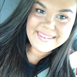 Meet your Posher, Kellie